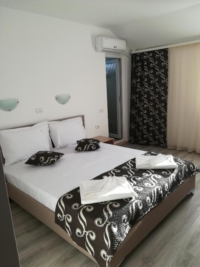 Casa Mevas Otel Costinești Dış mekan fotoğraf